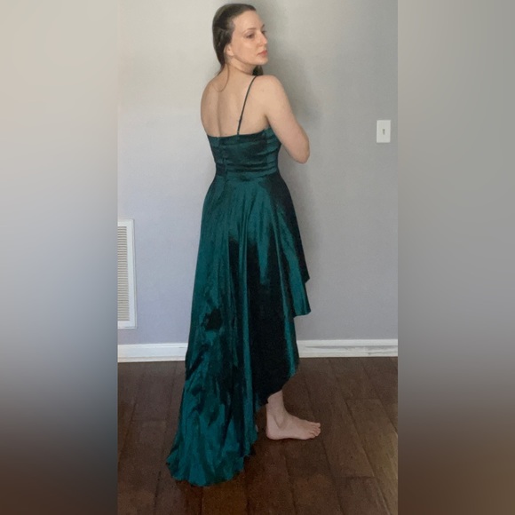 Taffeta prom dress from Dillards - Picture 6 of 8